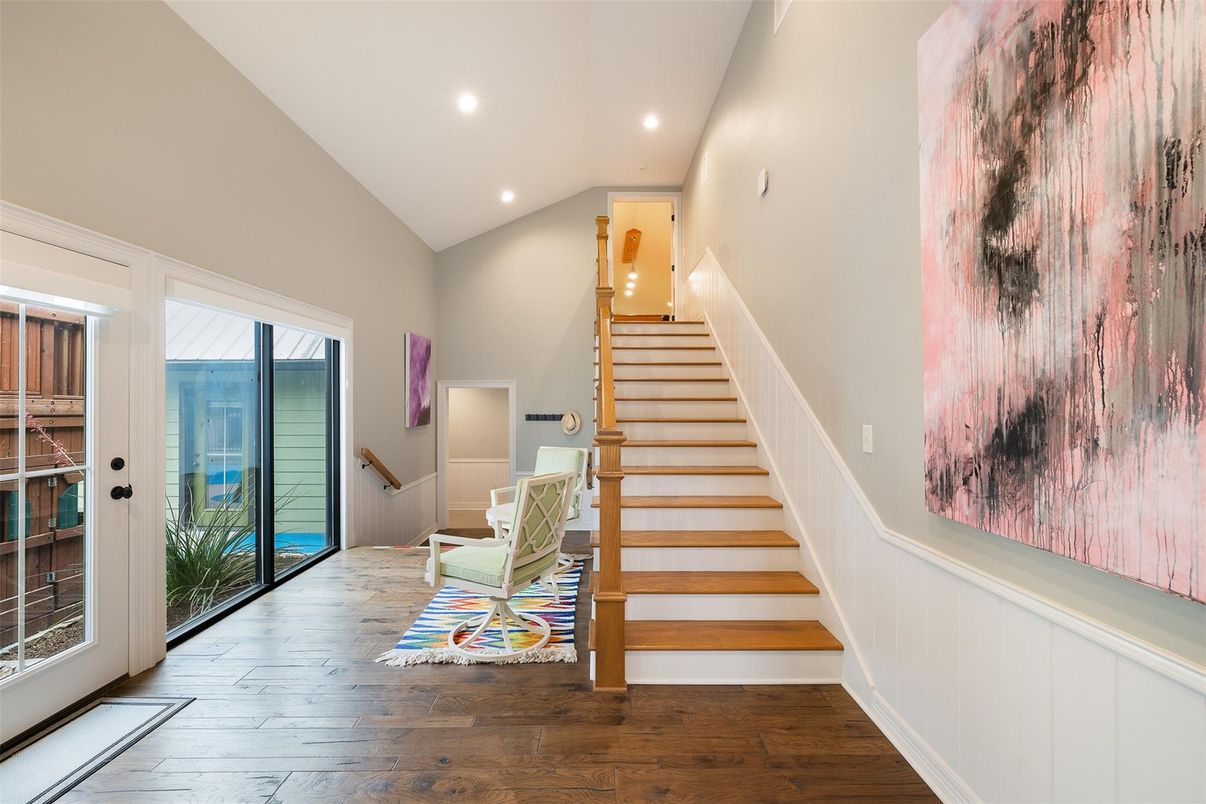 Interior, Recessed Lighting, Wood Texture Flooring