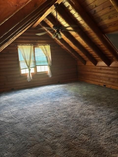 Empty room, Interior, Wooden Beams, Wooden Ceilings, Wooden Walls