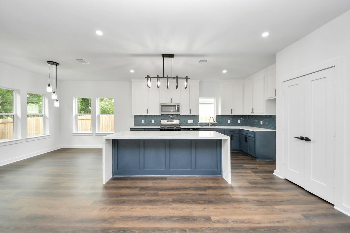 Interior, Kitchen, Pendant Lights, Recessed Lighting, Wood Texture Flooring