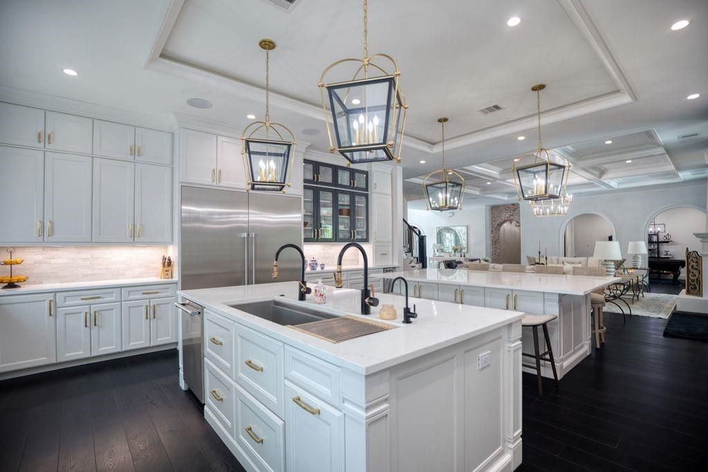 Chandelier, Interior, Kitchen, Pendant Lights, Recessed Lighting, Stainless Steel Appliances, Wood Texture Flooring