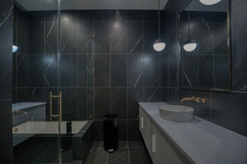 Bathroom, Interior, Pendant Lights