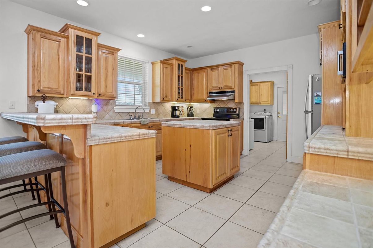 Interior, Kitchen, Recessed Lighting, Tile Countertops