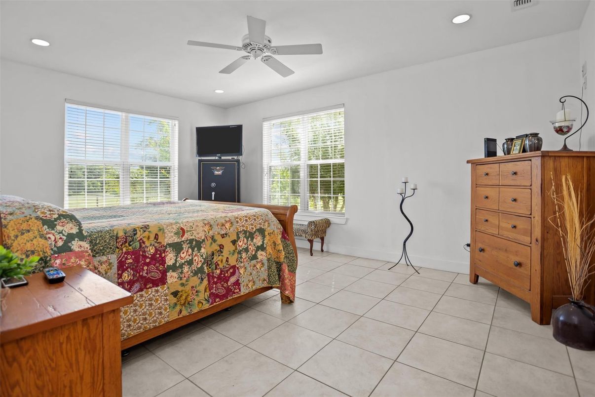 Bedroom, Interior, Recessed Lighting