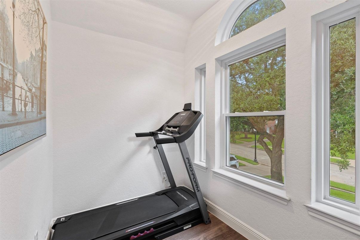DE Listing image placeholder