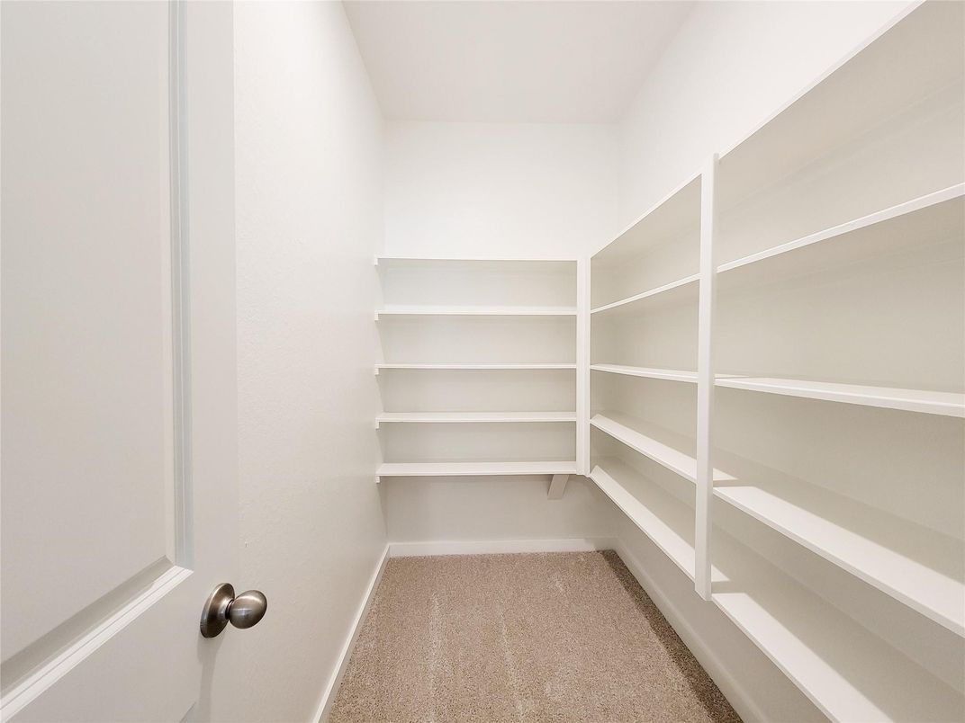 Interior, Walk-in Closets