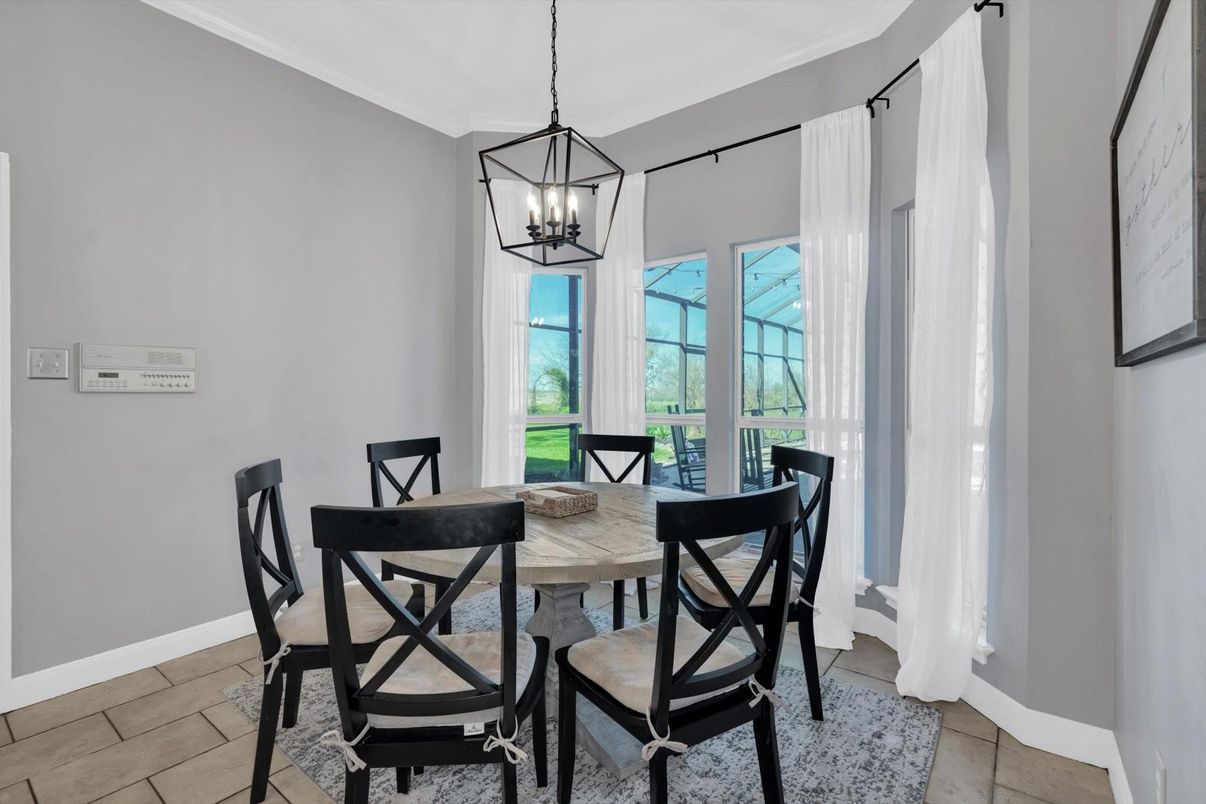 Dining room, Interior, Pendant Lights