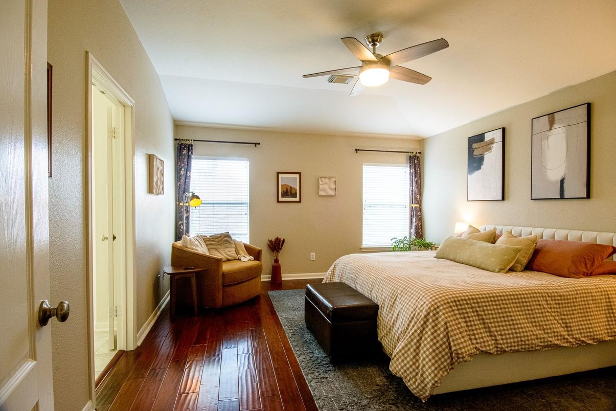 Bedroom, Interior, Wood Texture Flooring