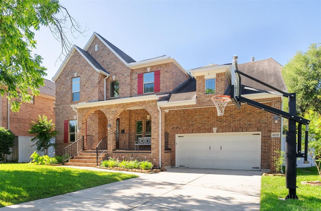 Attached, Exterior, Facade, Brick Facade, Brick Traditional