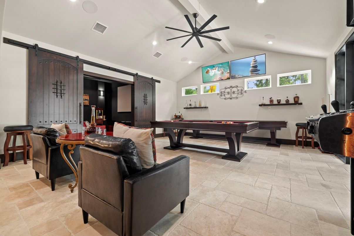 Billiard Table, Game Room, Interior, Recessed Lighting