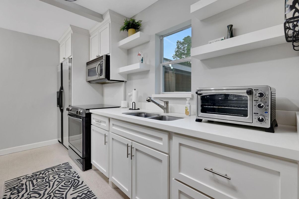 Interior, Kitchen, Stainless Steel Appliances