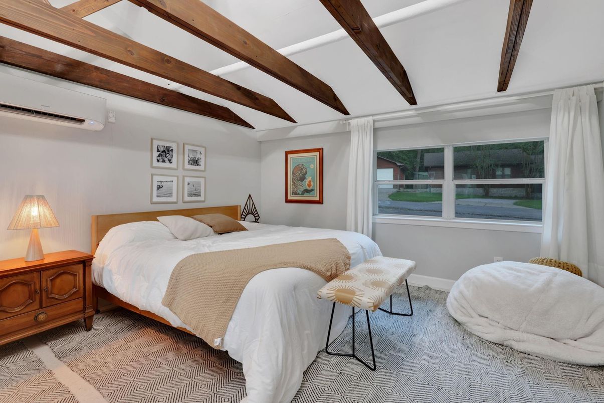 Bedroom, Interior, Wooden Beams