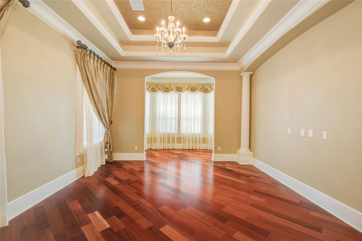 Chandelier, Empty room, Interior, Recessed Lighting, Wood Texture Flooring