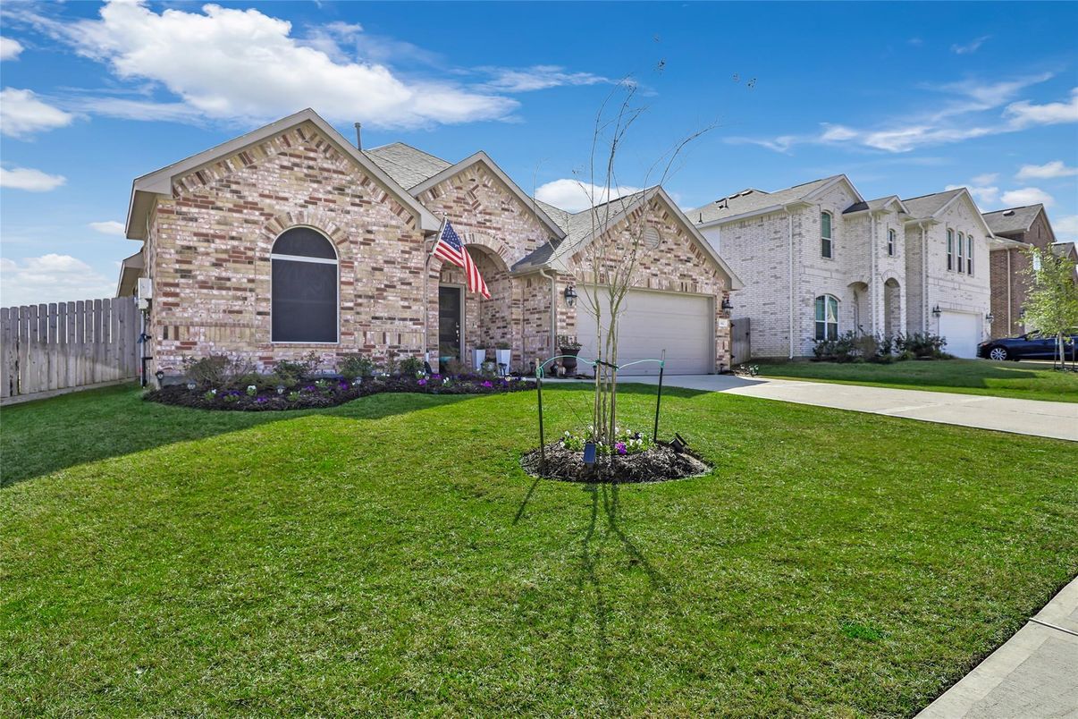 Attached, Backyard, Exterior, Facade, Brick Facade, Brick Traditional