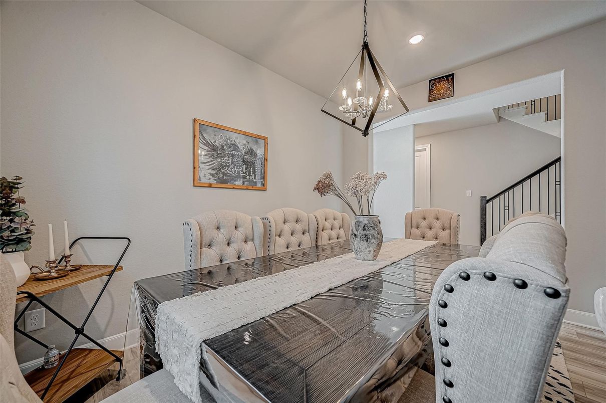 Chandelier, Dining room, Interior, Pendant Lights, Recessed Lighting, Wood Texture Flooring