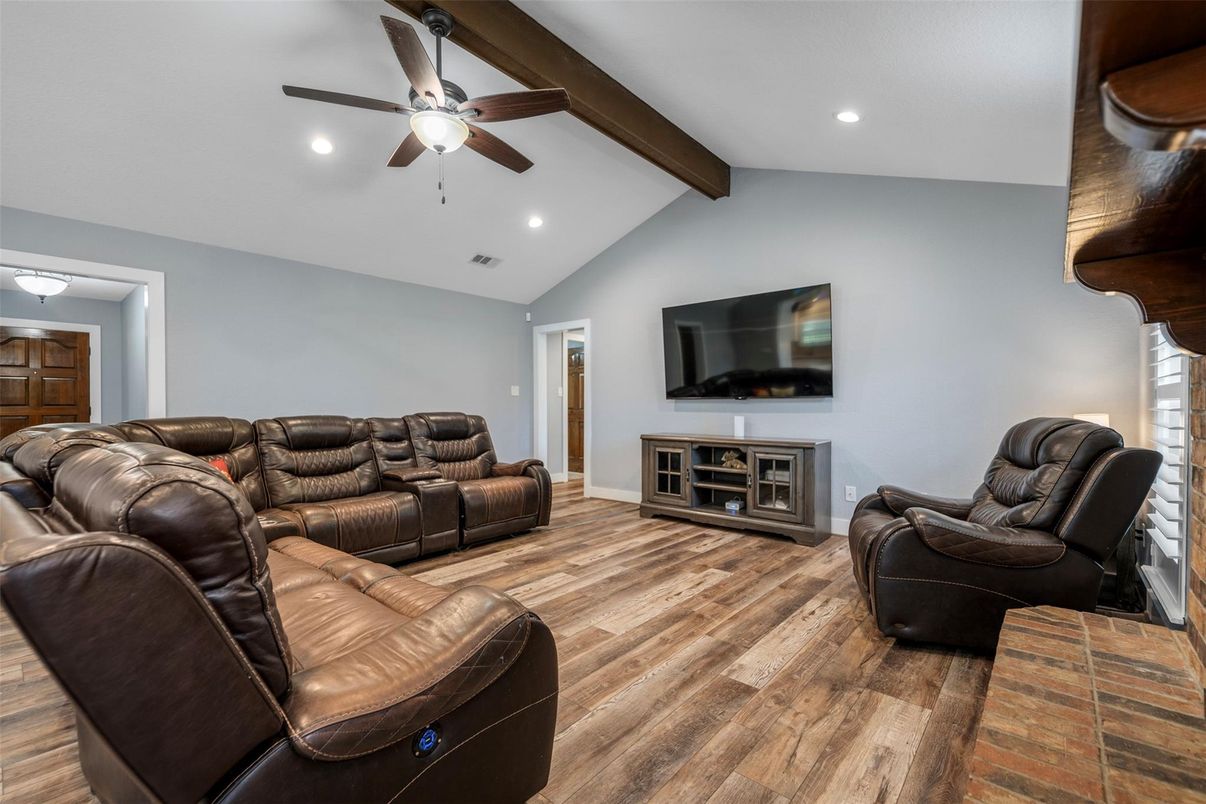 Home Theatre Room, Interior, Living room, Recessed Lighting, Wooden Beams, Wood Texture Flooring
