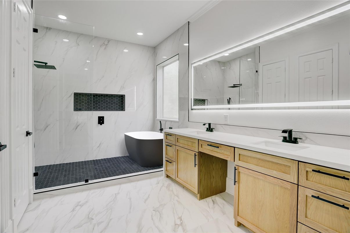 Bathroom, Dual Sink Vanities, Free Standing Baths, Glass Shower, Interior, Marble, Marble Walls, Recessed Lighting