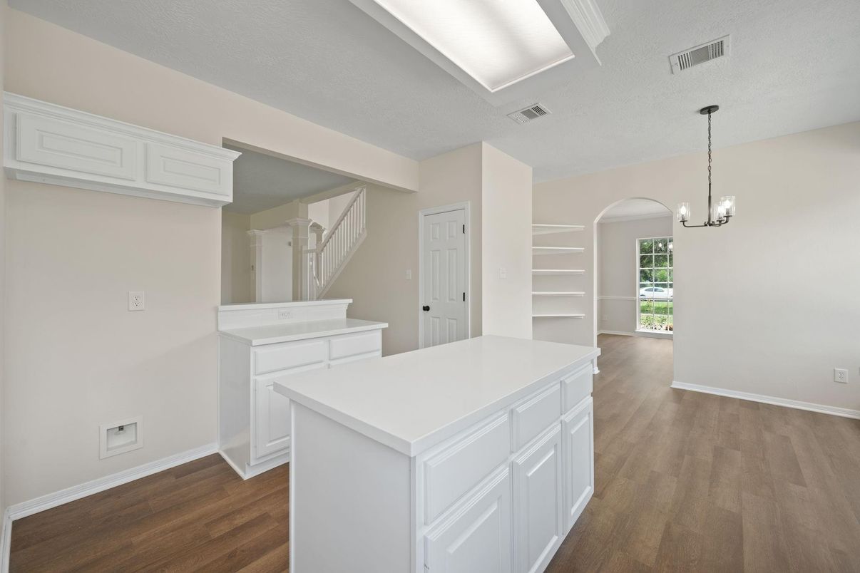 Interior, Pendant Lights, Wood Texture Flooring