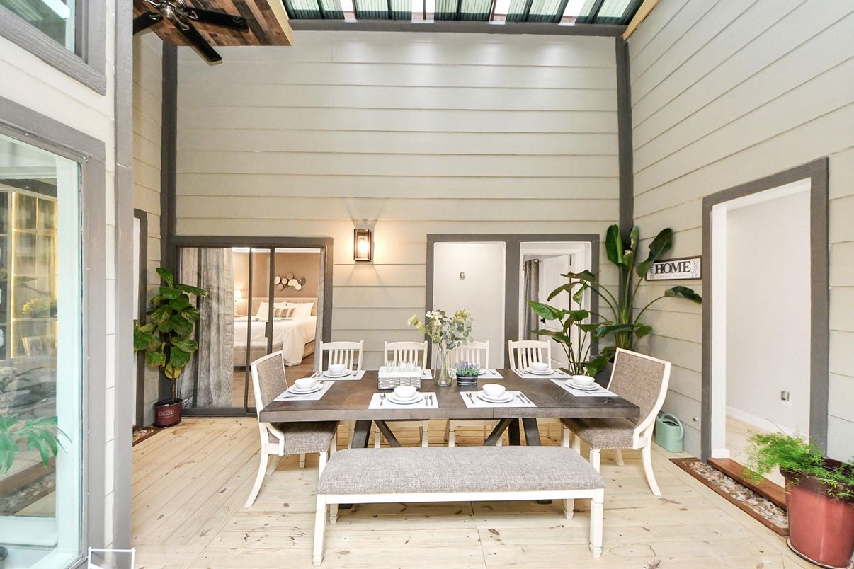 Dining room, Interior, Wood Texture Flooring