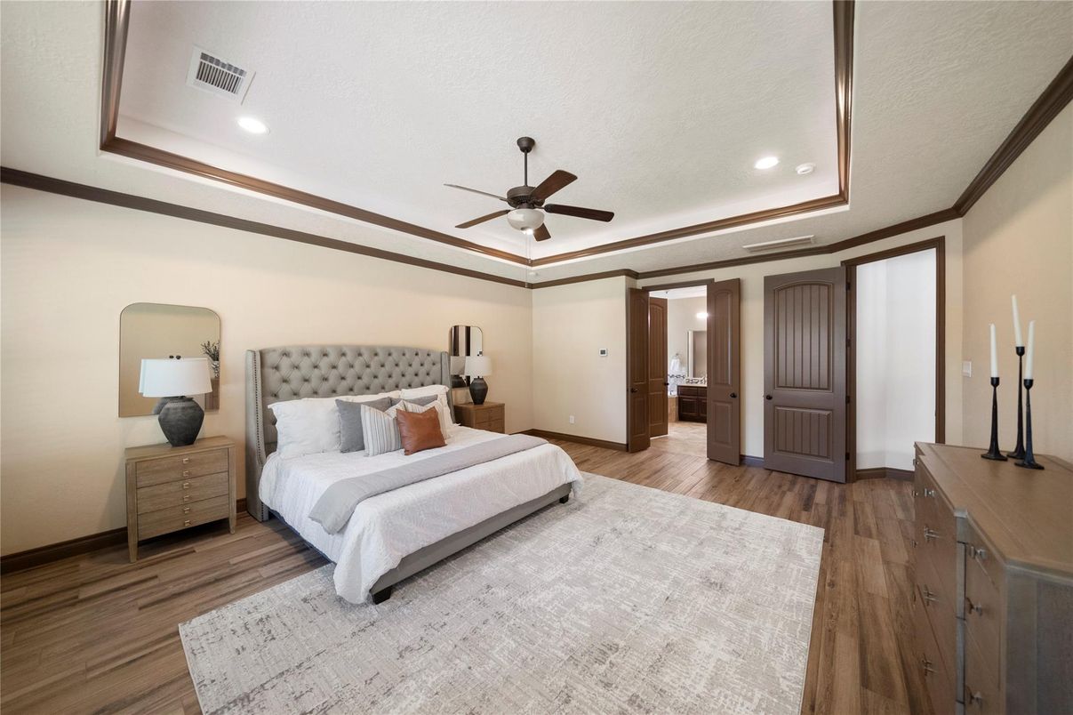 Bedroom, Interior, Recessed Lighting, Wood Texture Flooring