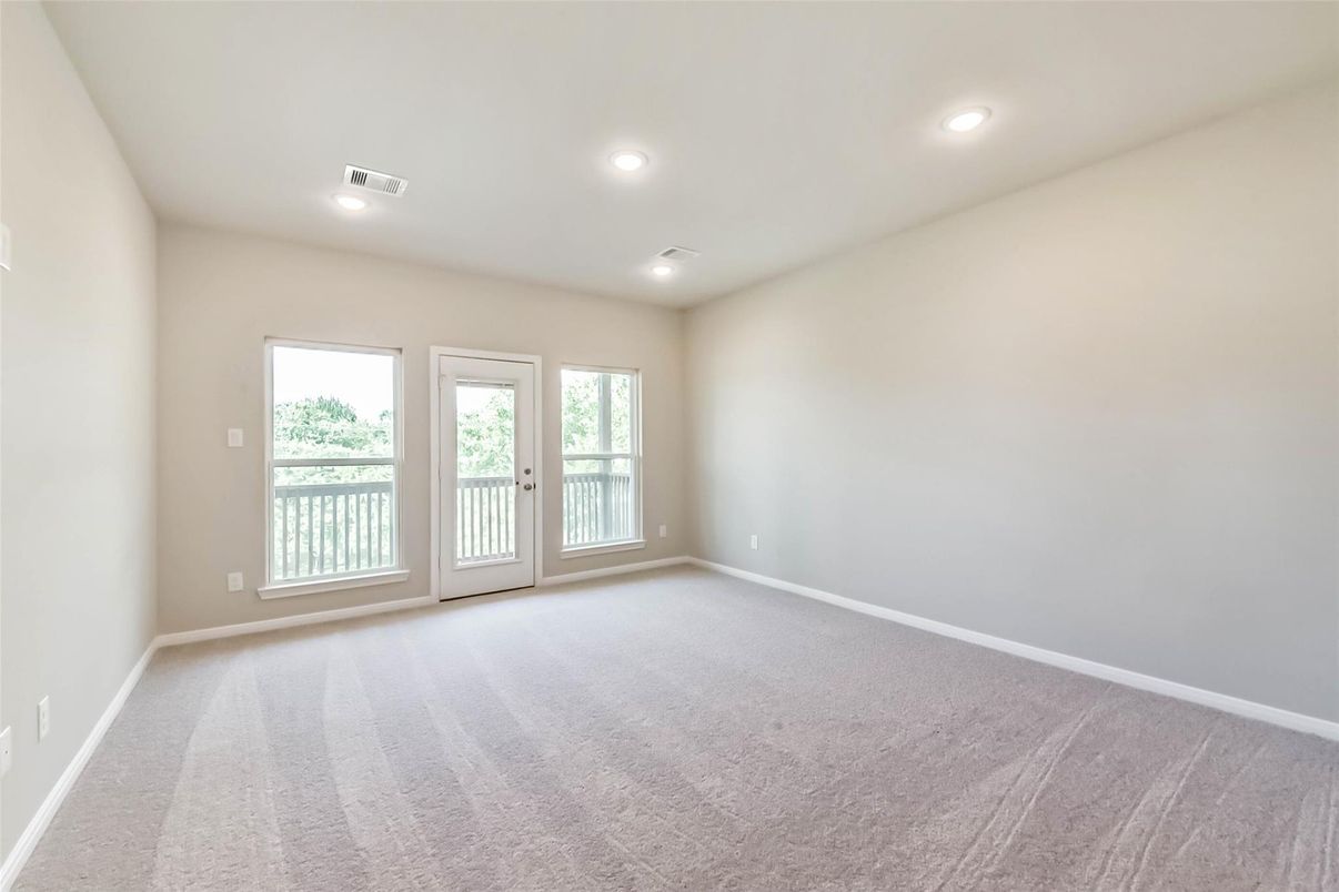 Empty room, Interior, Recessed Lighting