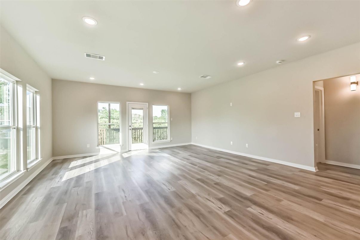 Empty room, Interior, Recessed Lighting, Wood Texture Flooring