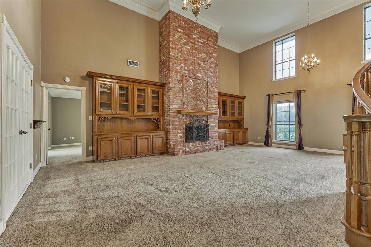 Chandelier, Fireplace, Interior