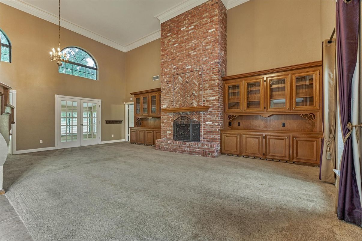 Empty room, Fireplace, Interior, Pendant Lights