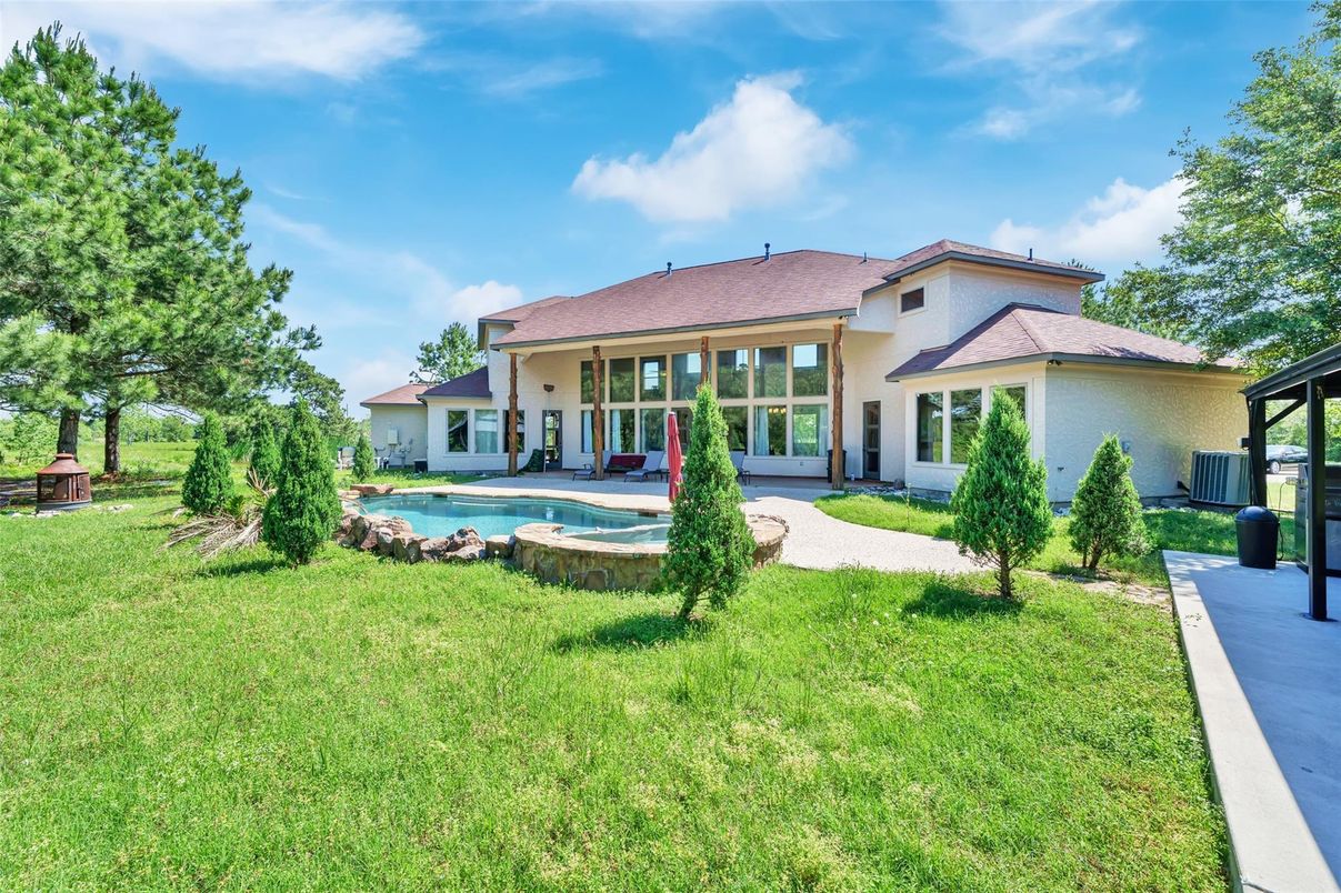 Backyard, Exterior, Pool