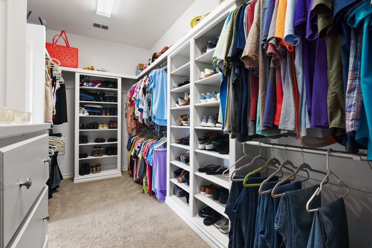 Interior, Walk-in Closets