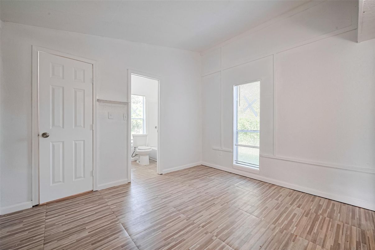 Bathroom, Empty room, Interior, Wood Texture Flooring