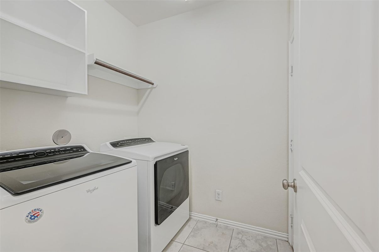 Interior, Washer