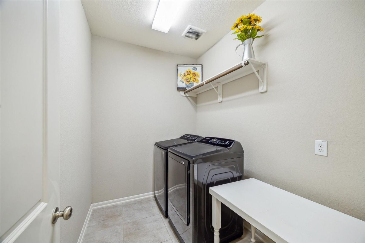 Interior, Washer