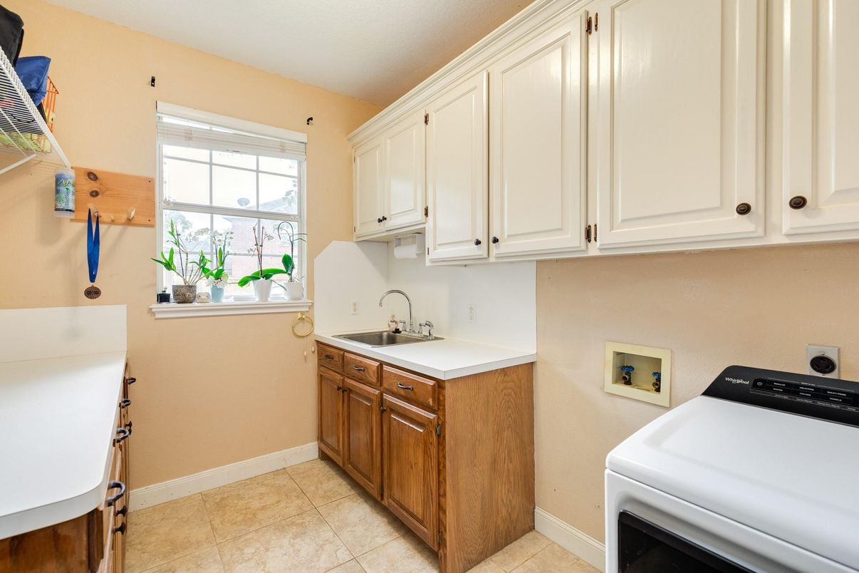 Interior, Kitchen, Washer