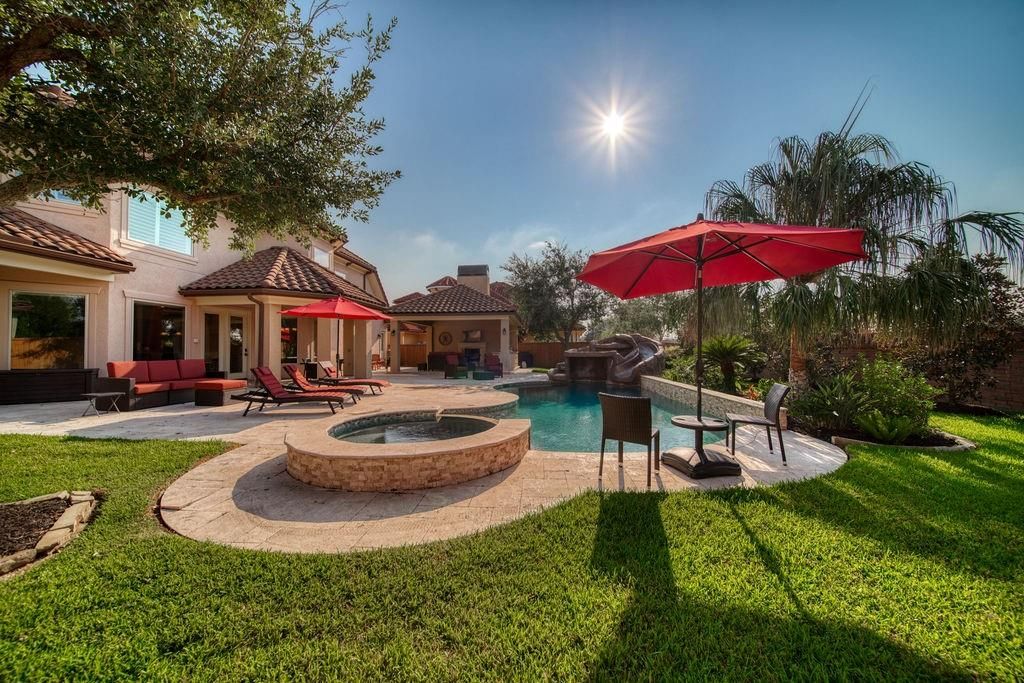 Backyard, Exterior, Pool