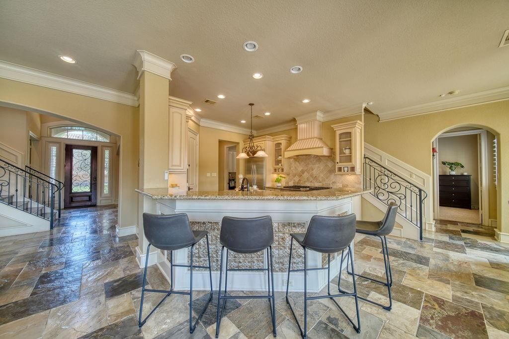 Interior, Kitchen, Pendant Lights, Recessed Lighting