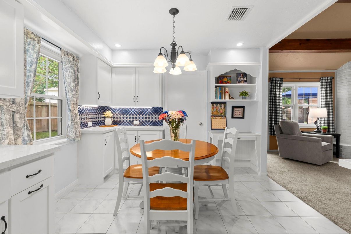 Dining room, Interior, Kitchen, Marble, Pendant Lights, Recessed Lighting, Wooden Beams