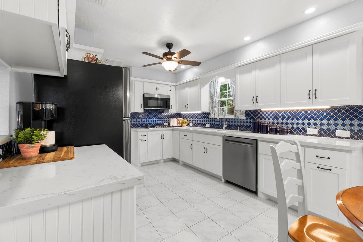 Interior, Kitchen, Marble, Recessed Lighting, Stainless Steel Appliances
