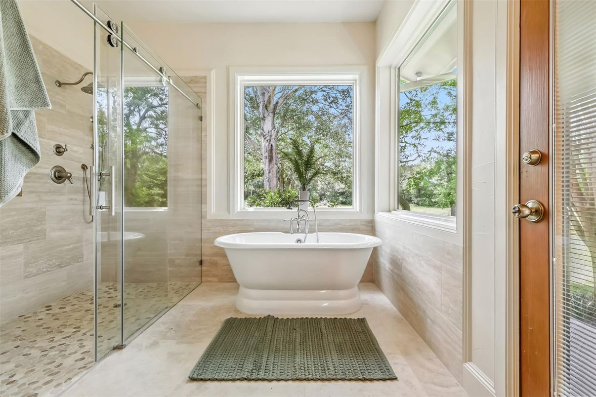 Bathroom, Free Standing Baths, Glass Shower, Interior