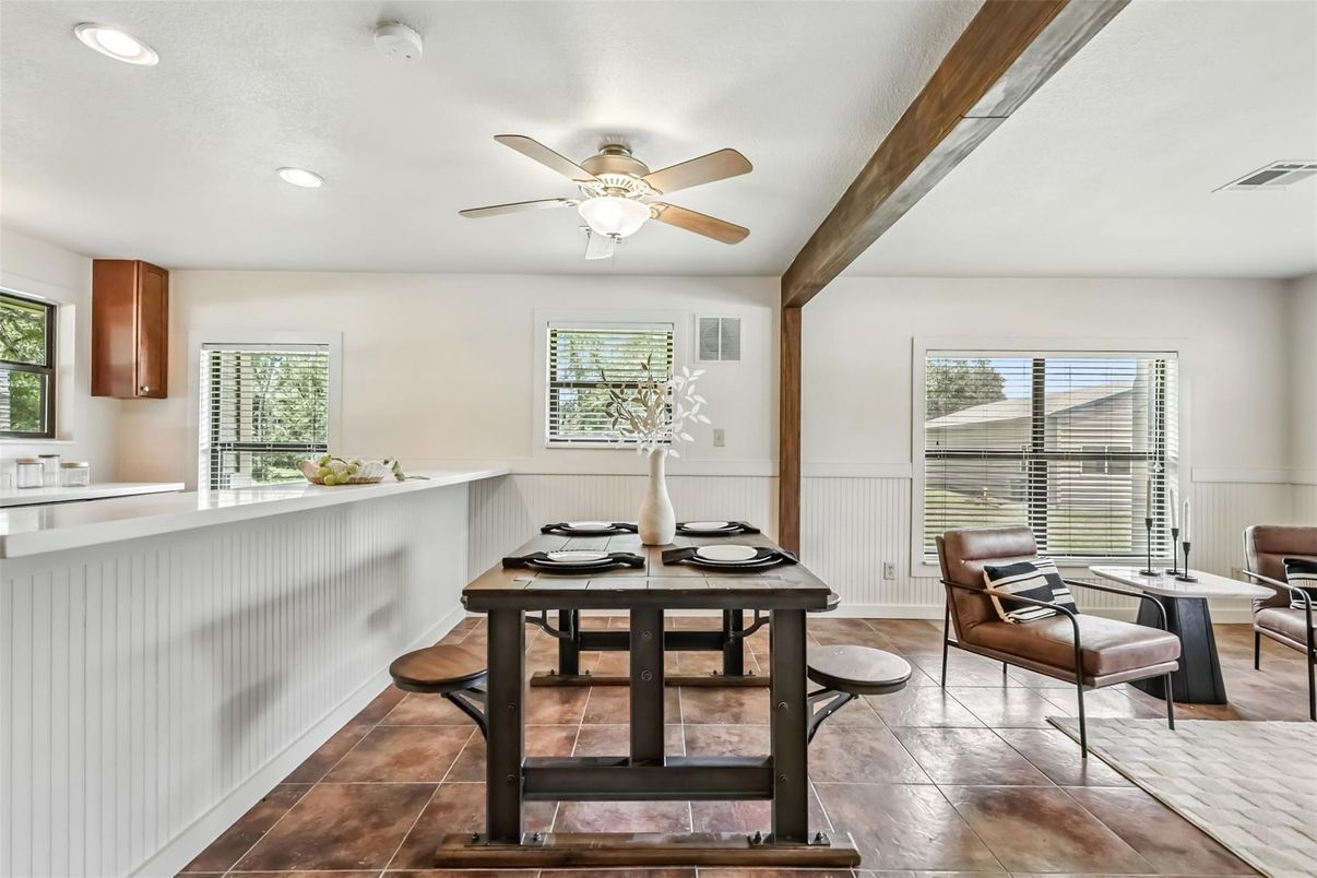 Dining room, Interior, Recessed Lighting, Wooden Beams