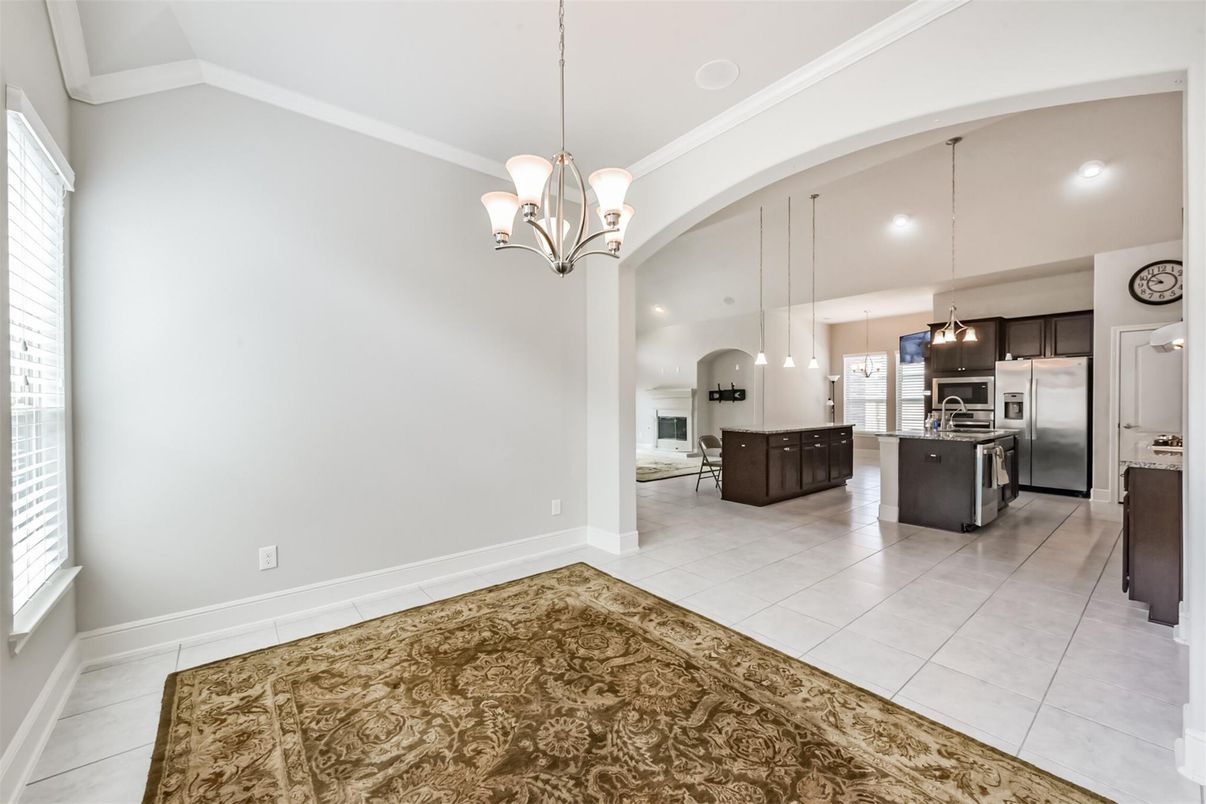 Chandelier, Interior, Kitchen, Pendant Lights, Recessed Lighting, Stainless Steel Appliances