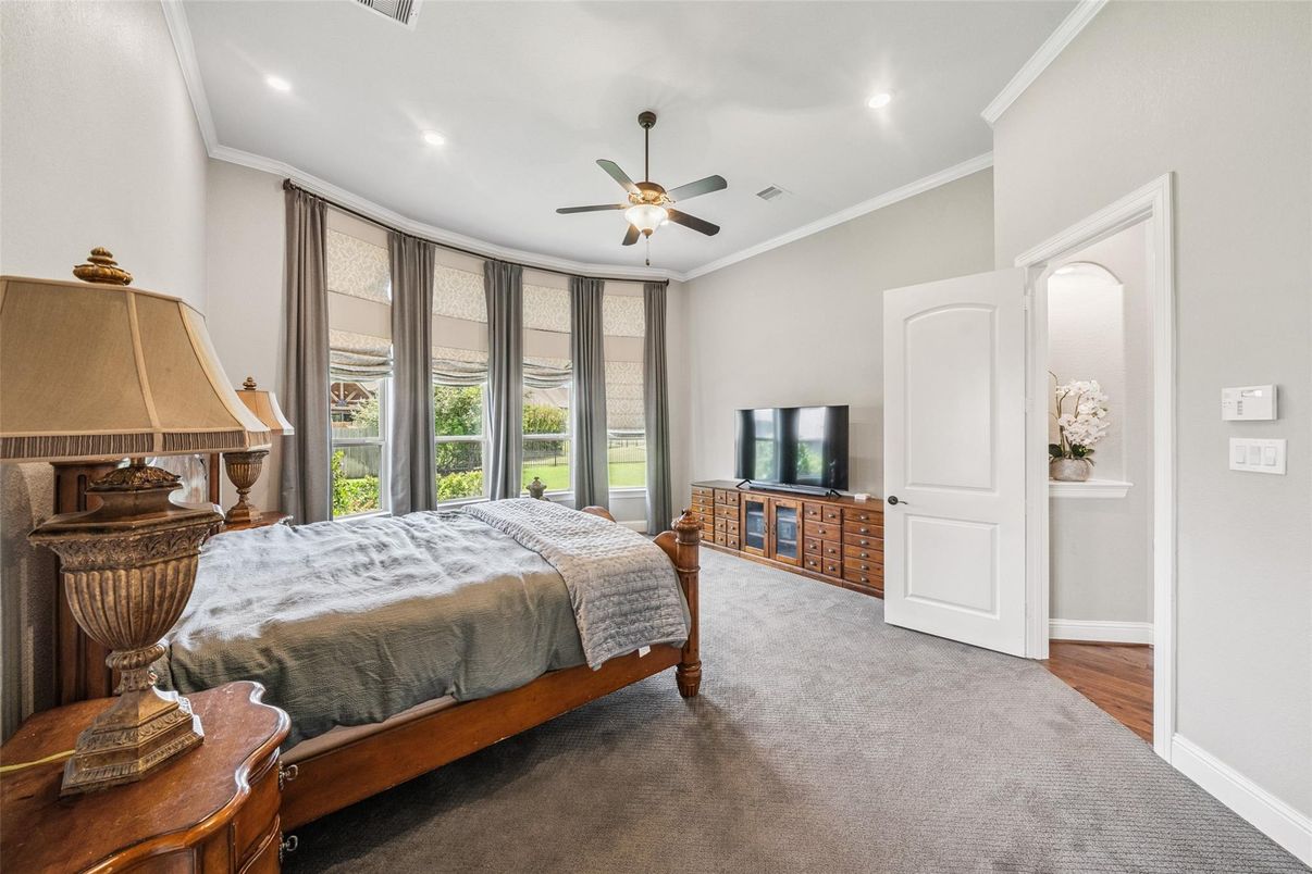 Bedroom, Interior, Recessed Lighting
