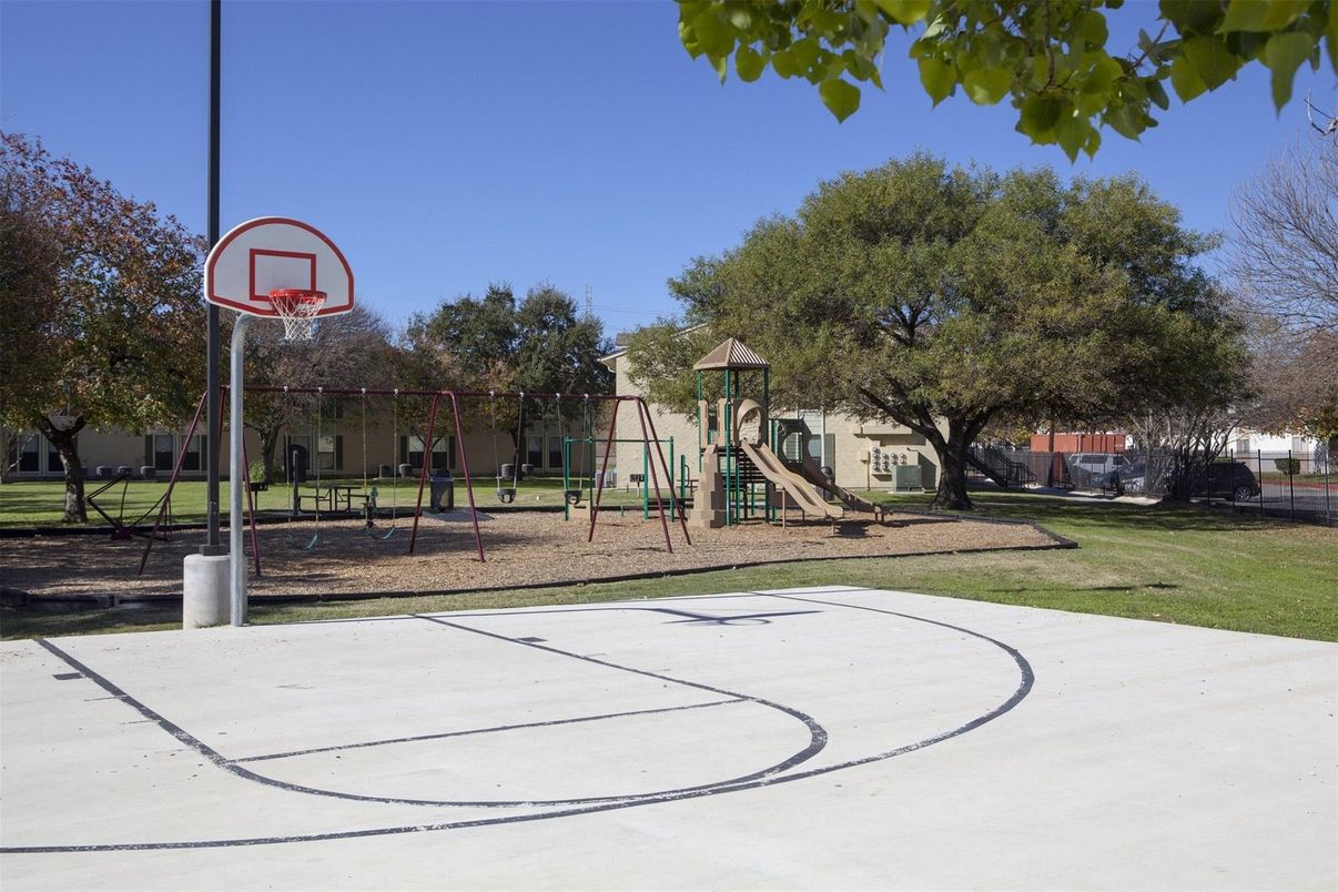 Backyard, Exterior, Playground