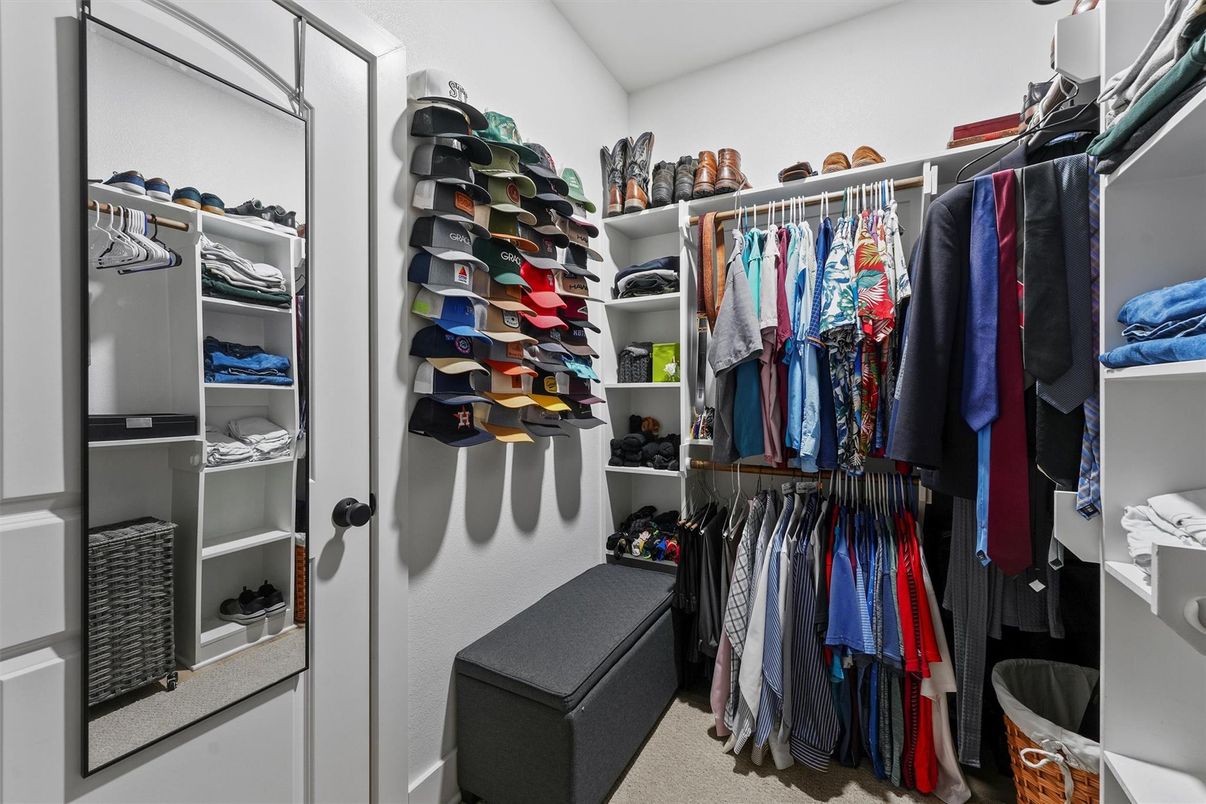 Interior, Walk-in Closets