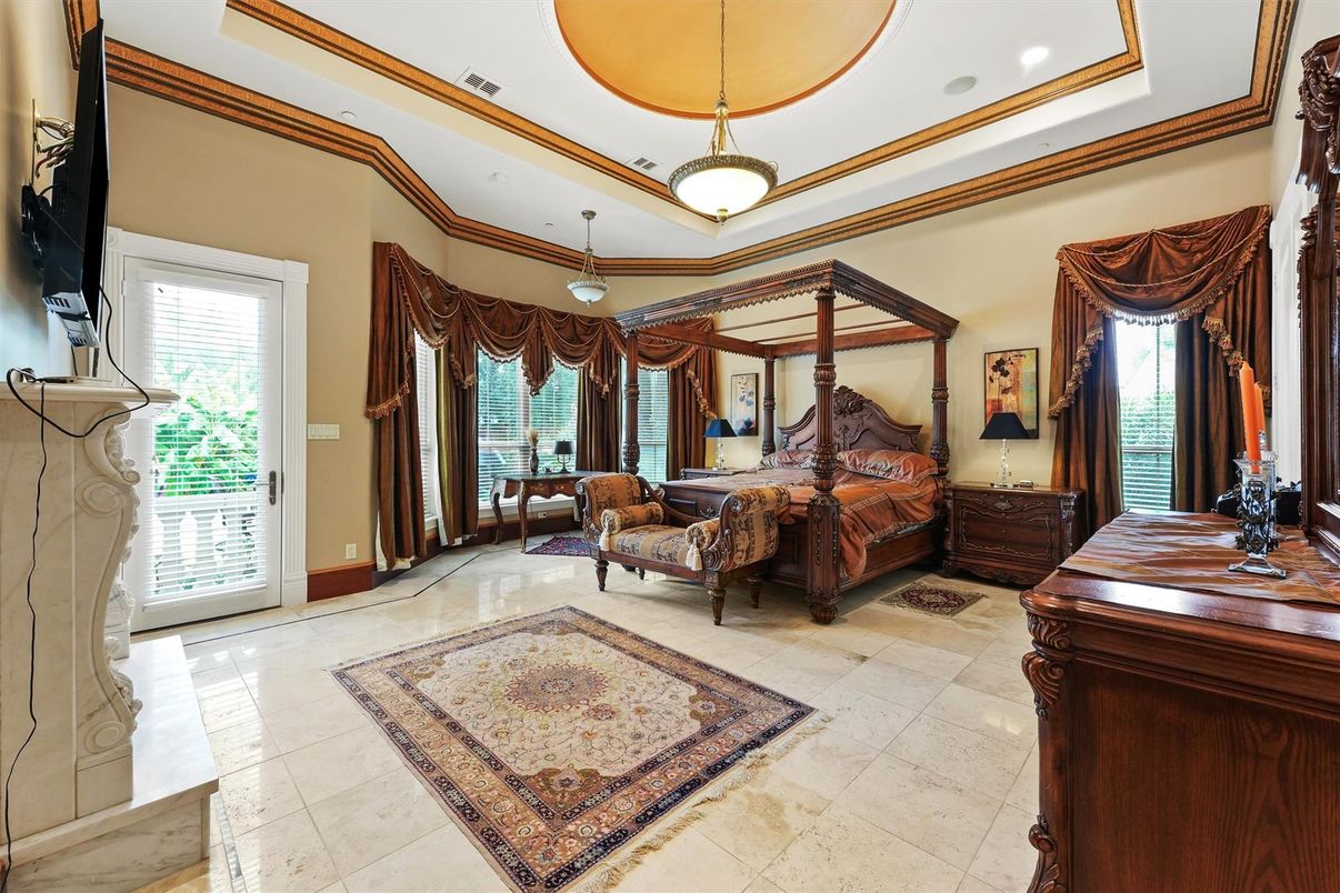 Bedroom, Interior, Pendant Lights, Recessed Lighting