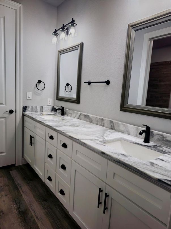 Bathroom, Dual Sink Vanities, Interior, Wood Texture Flooring