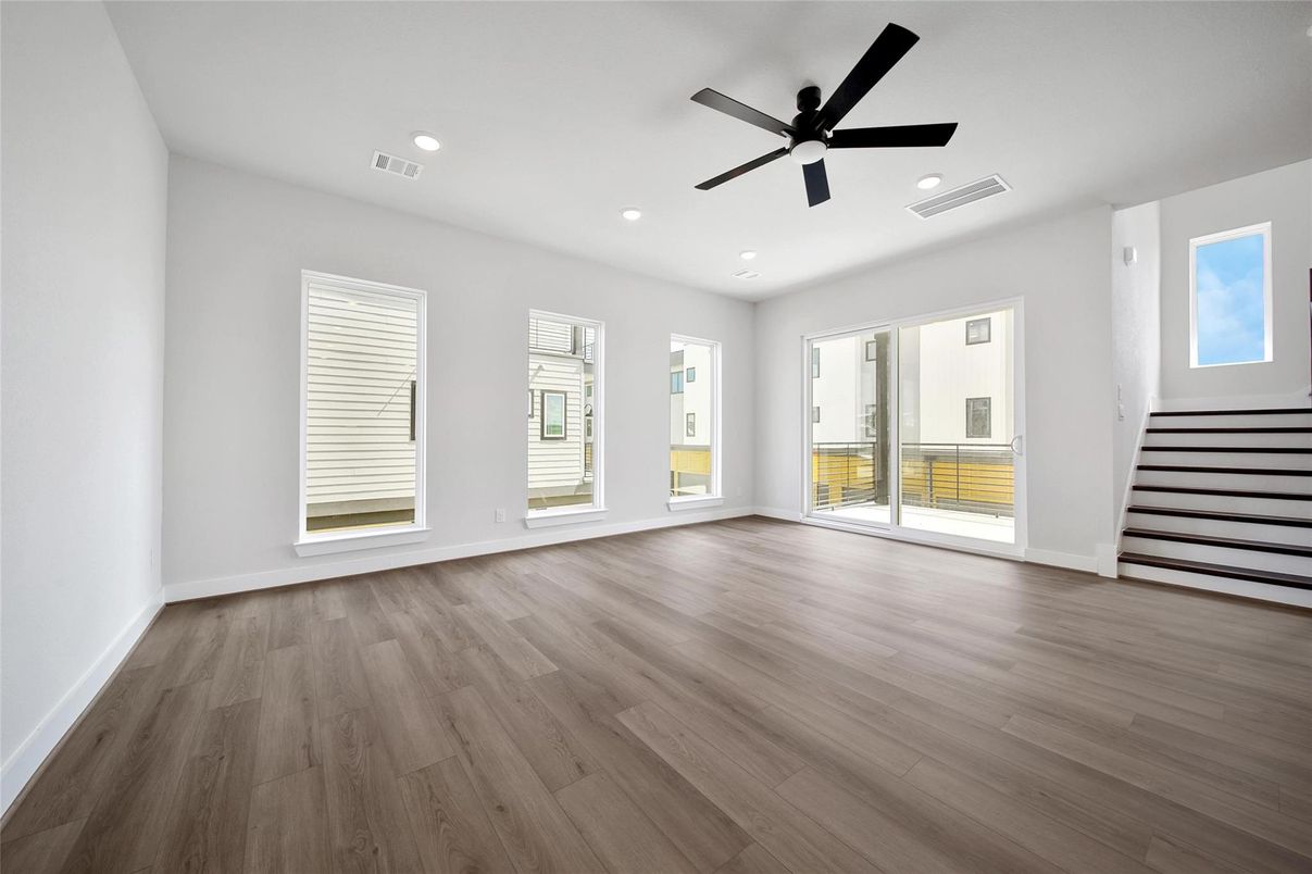 Empty room, Interior, Recessed Lighting, Wood Texture Flooring