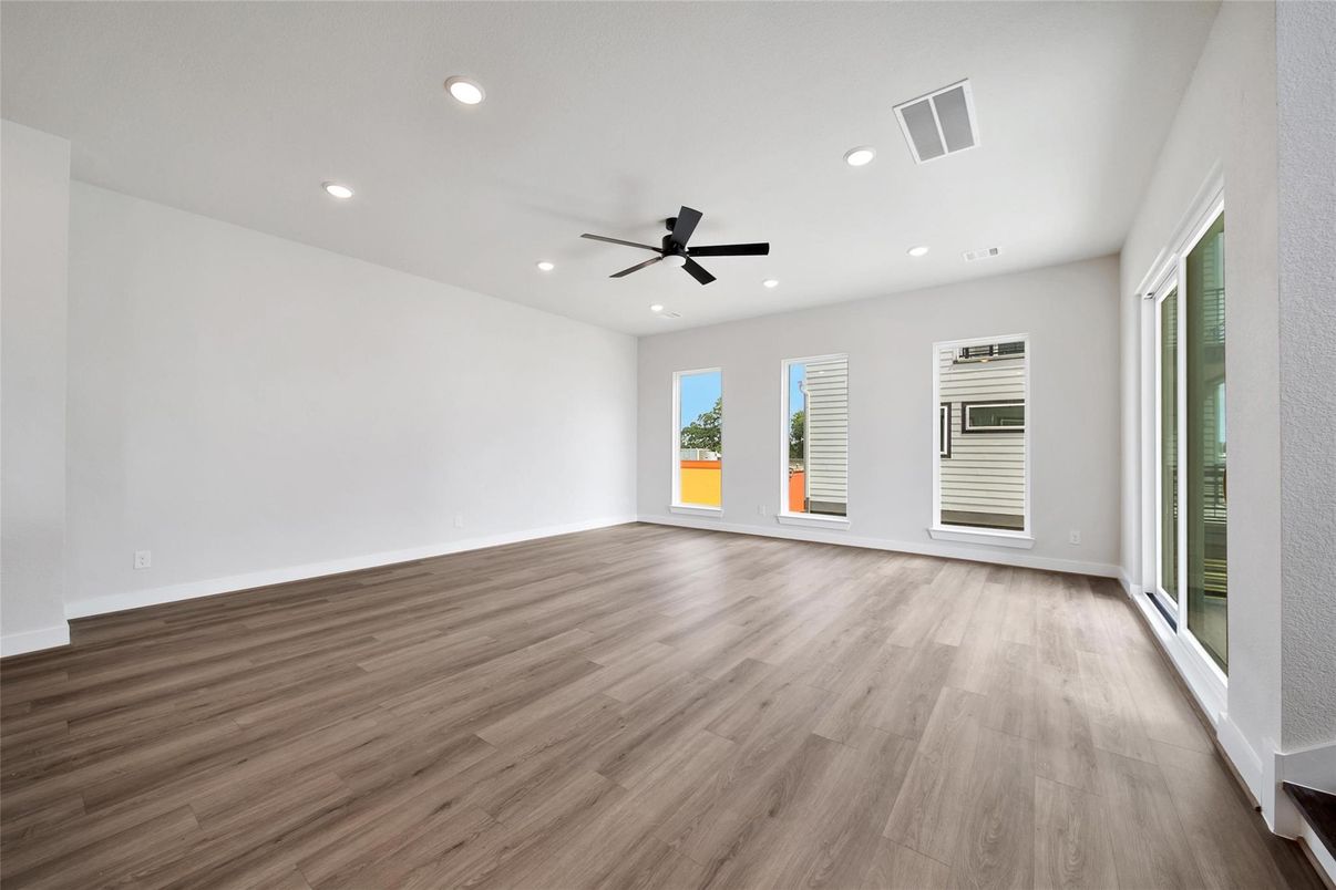 Empty room, Interior, Recessed Lighting, Wood Texture Flooring