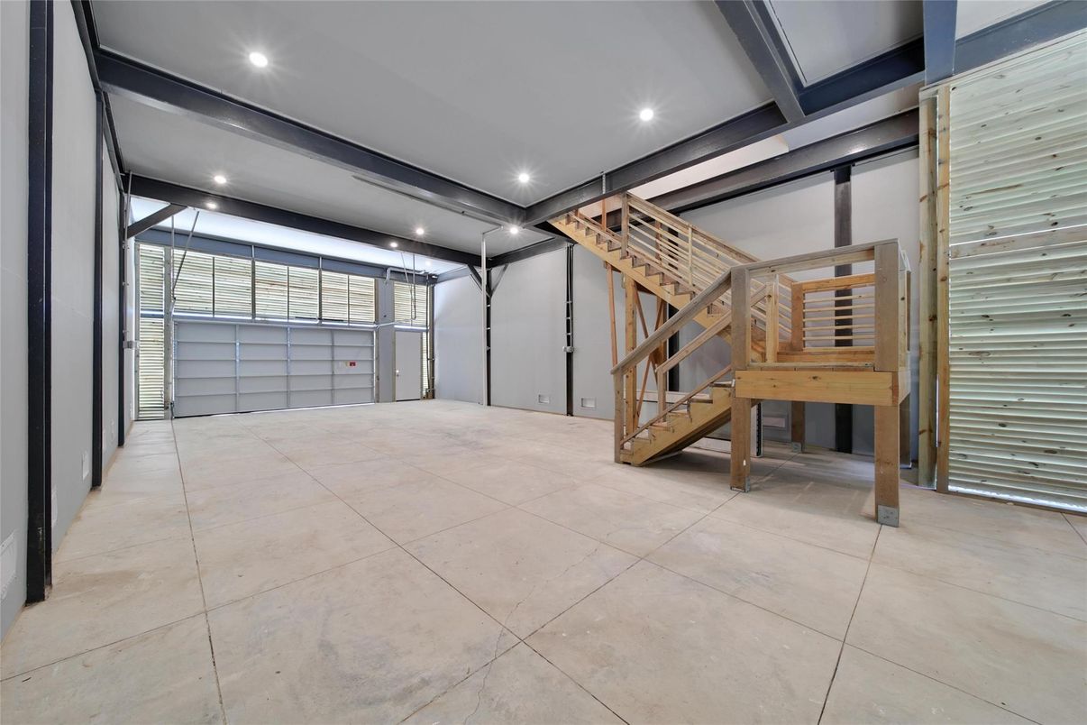 Garage, Interior, Recessed Lighting