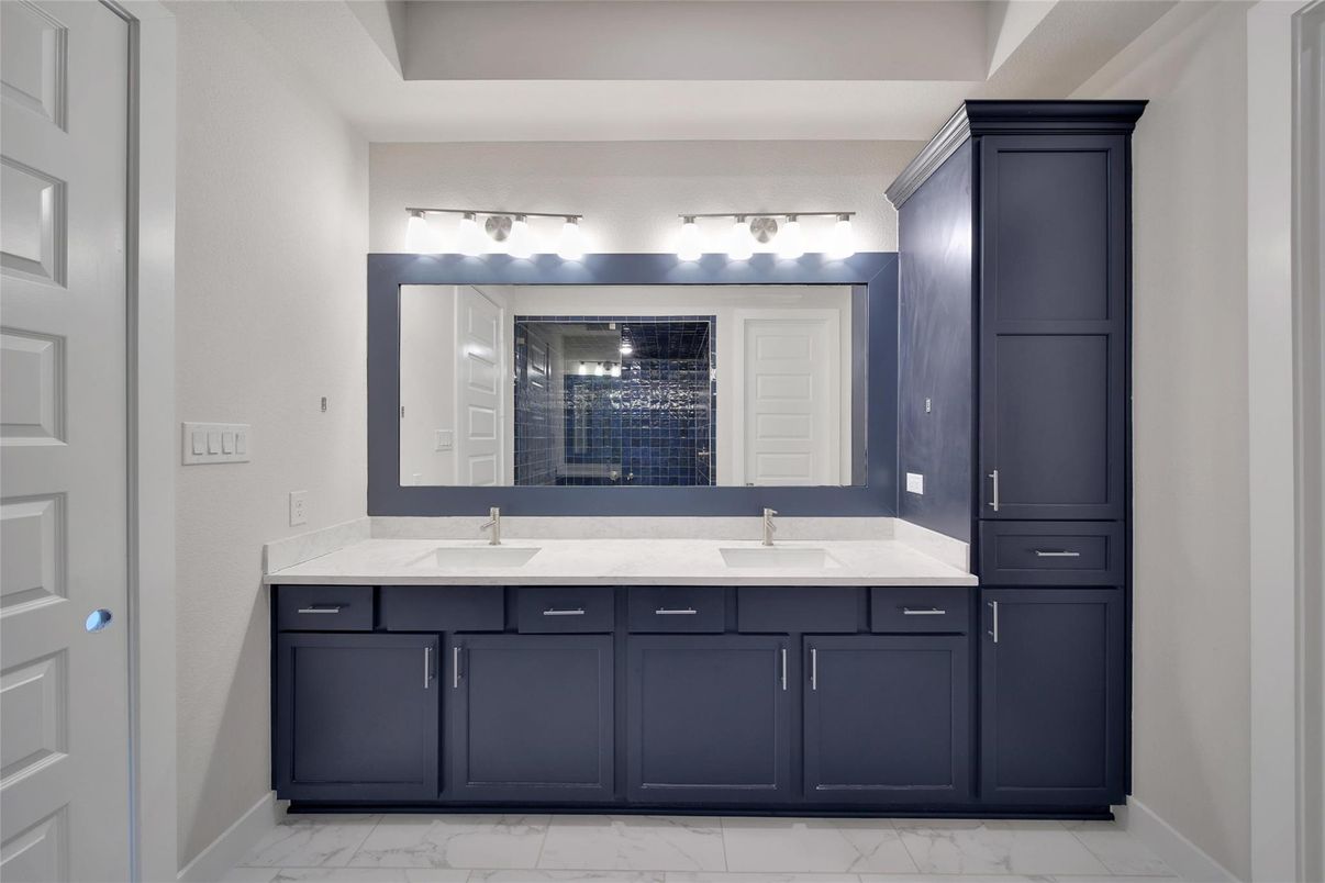 Bathroom, Dual Sink Vanities, Interior, Marble