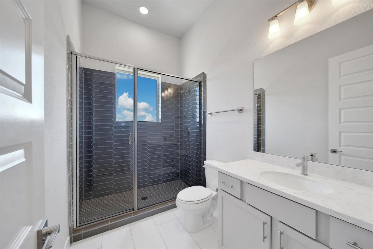 Bathroom, Interior, Recessed Lighting
